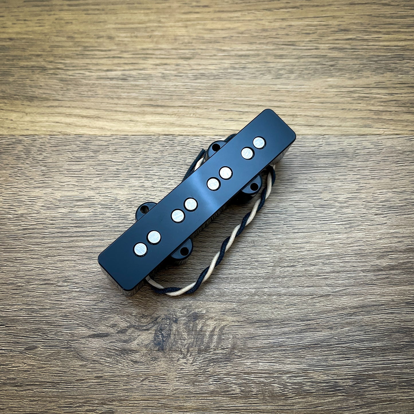 Old Bones Pickups J Bass