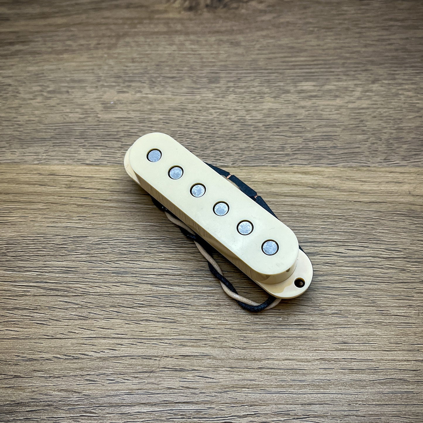 Old Bones Pickups Modern Single Coil Cream