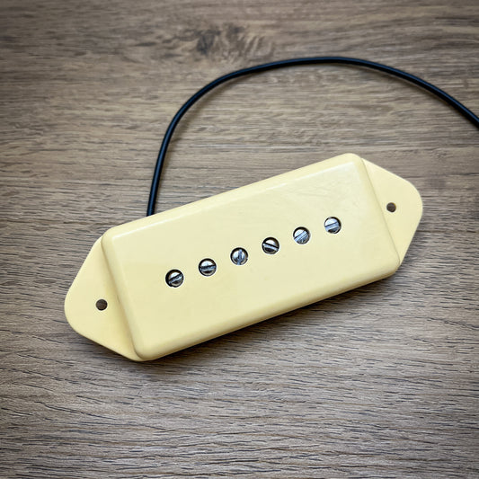 Old Bones Pickups Classic Dogear 90 Cream