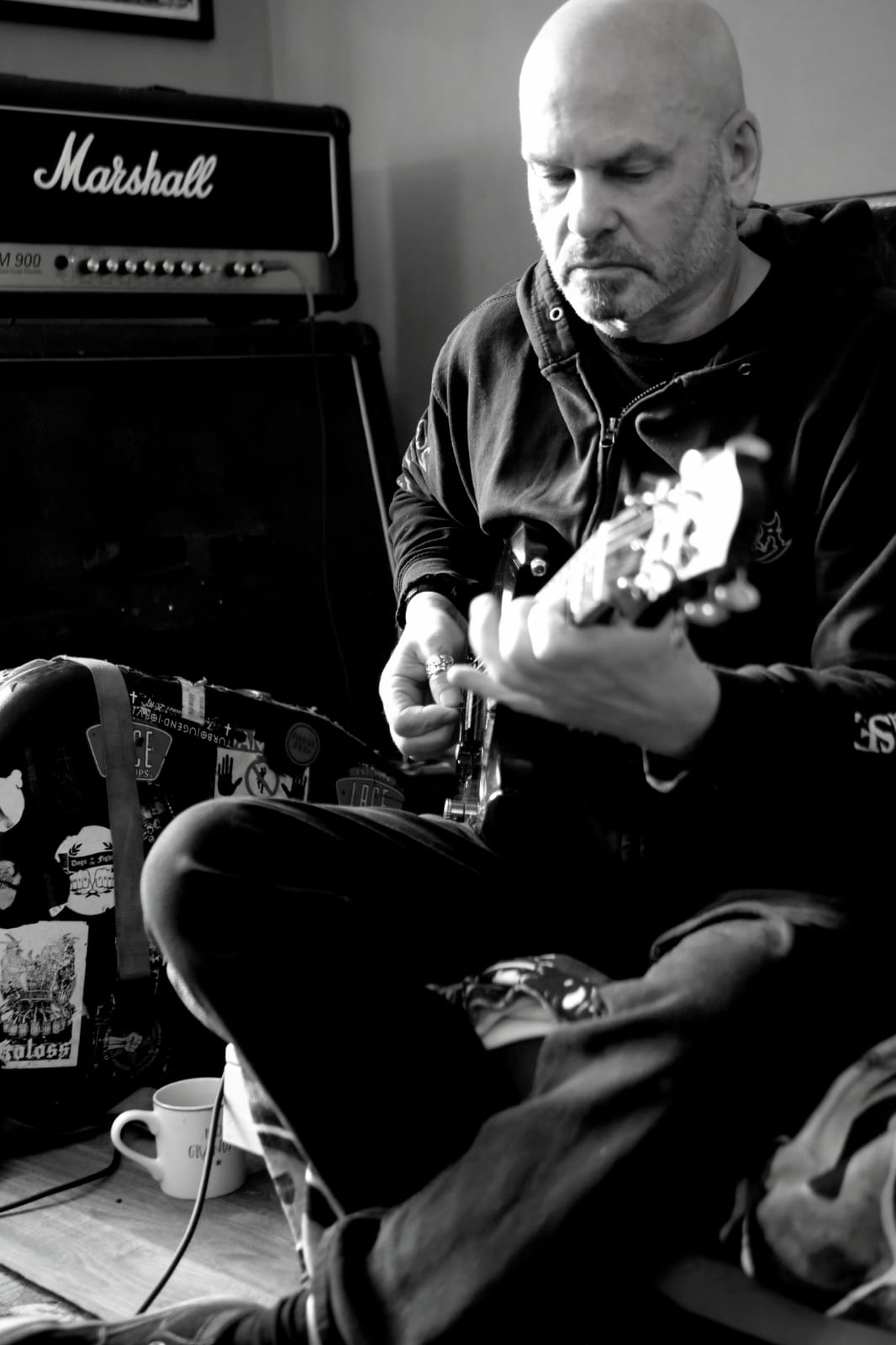Discharge Guyton Miura Guitar